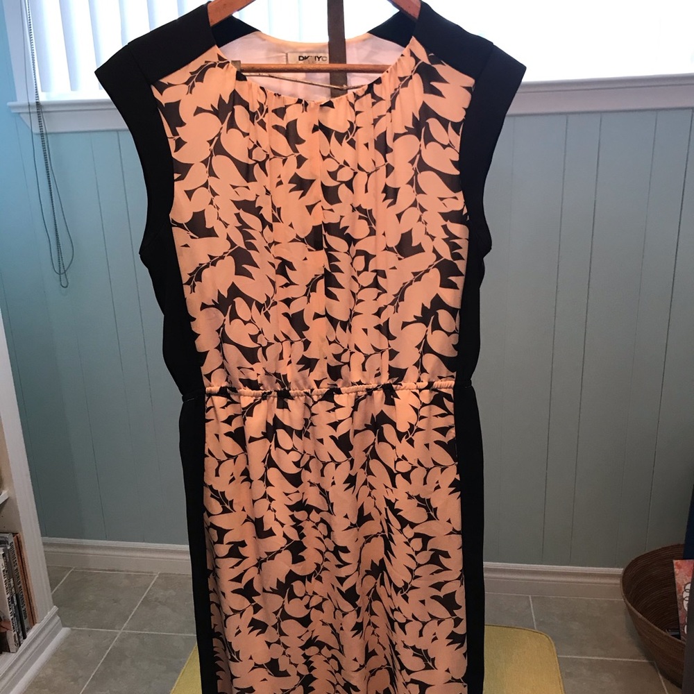 Beautiful vintage and feminine style dress